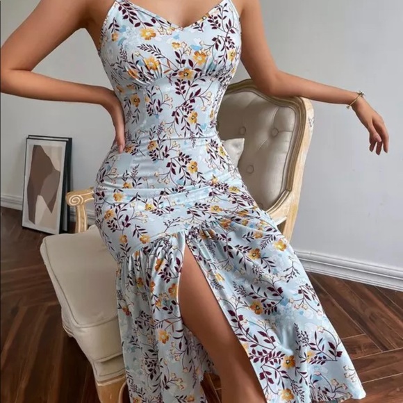 Cathsnna Floral Summer Spaghetti Strap Maxi Dress Size Medium - Picture 8 of 9